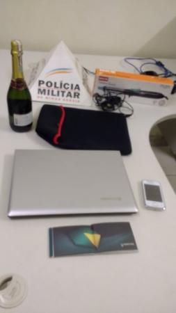 POLICIA MILITAR PRENDE AUTORES DE FURTO NO BAIRRO MACHADO E RECUPERA MATERIAIS.