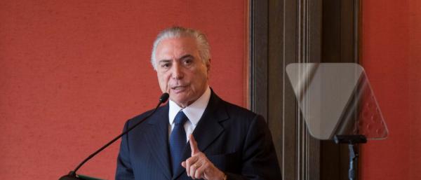 Reconheço que há uma crise política evidente, diz Temer na Noruega