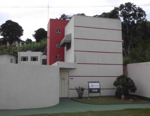 Malote de construtora é roubado em plena luz do dia