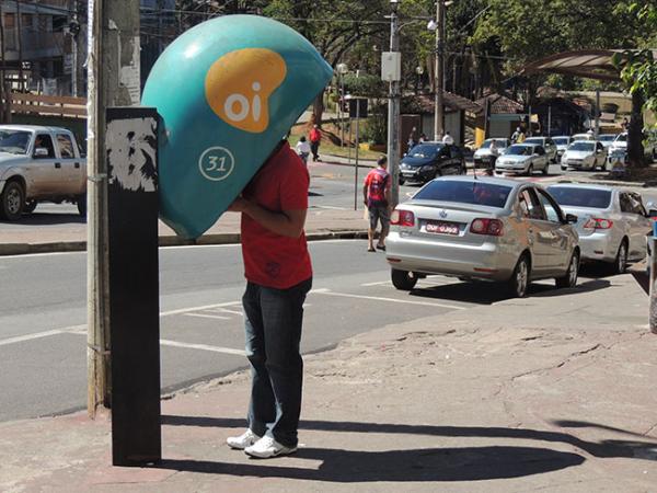 Você pode fazer ligações interurbanas de graça em orelhões da Oi nestes 14 estados