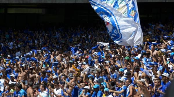 Comemoração de título cruzeirense é recheada de provocações a rival