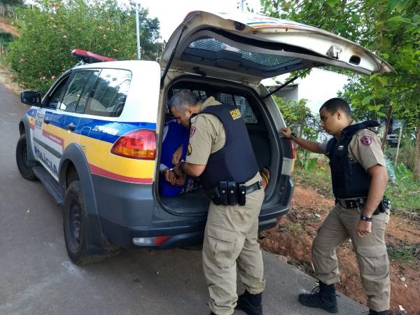 Trabalho da polícia militar apreende grande quantidade de drogas em Itabira