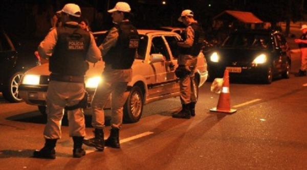 Divulgar blitz policial é crime !