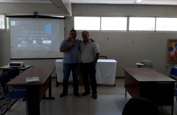 Vereadores participam do “Parlamento Jovem na Escola”