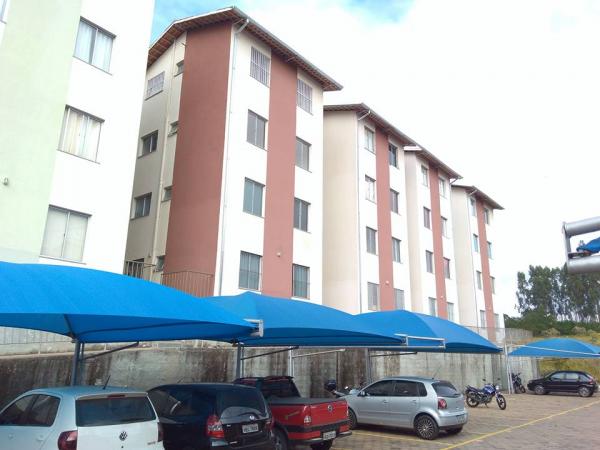 Oportunidade, Vende-se apartamento Villa da Serra 