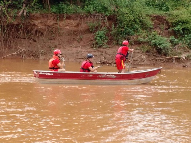 Corpo de menina arrastada por enxurrada é encontrado em Sabará