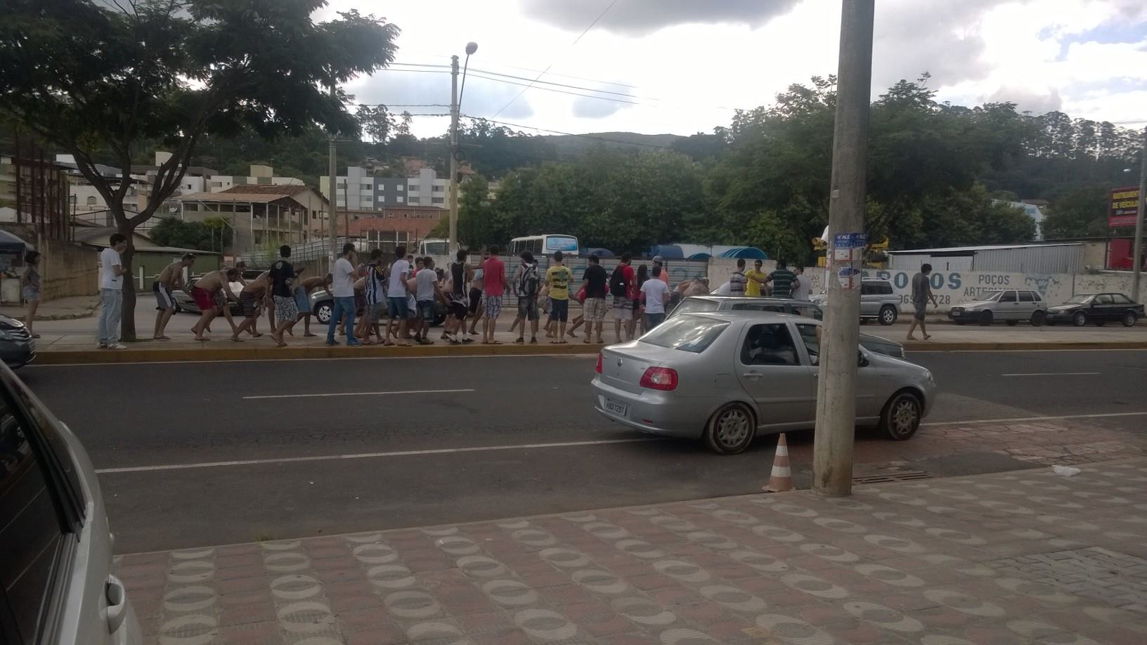 Universitário agitam o centro da cidade
