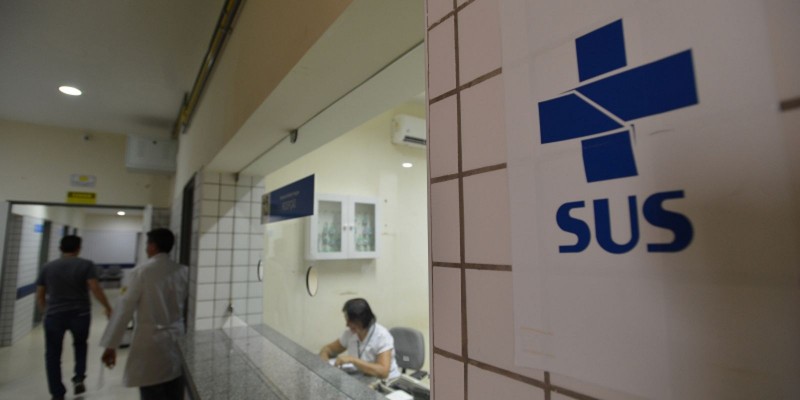 Câmara aprova suspensão de metas de prestadores de serviços do SUS