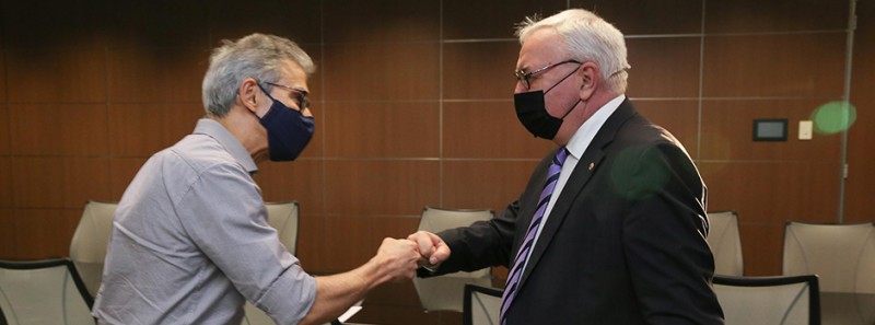 Romeu Zema recebe embaixador da Rússia no Brasil