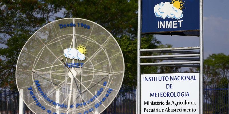 Inmet alerta para chuvas no Sul e baixa umidade no centro do país