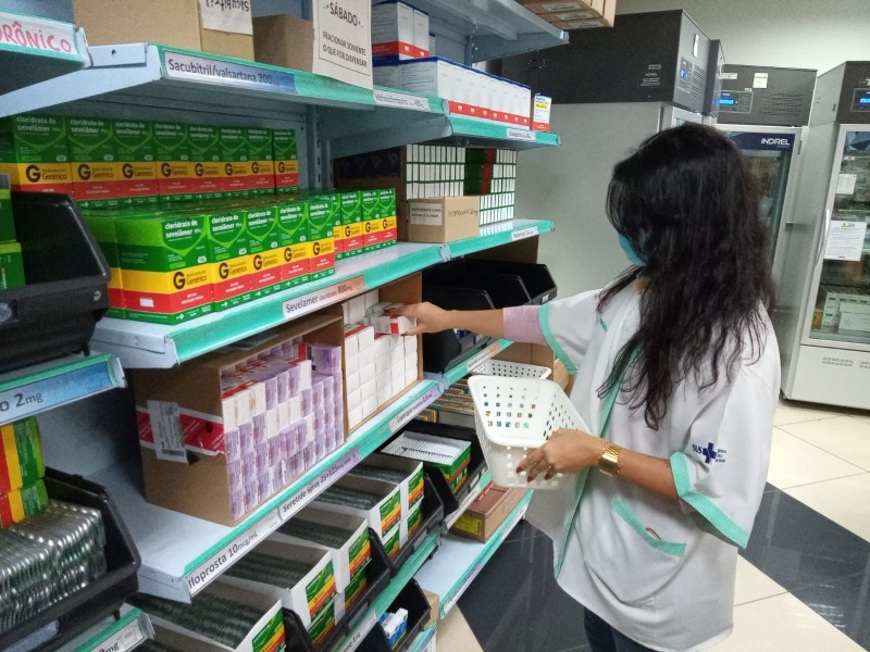 Farmácia de Minas de BH e 28 núcleos no interior atuam para ampliar acesso a medicamentos fornecidos pelo SUS