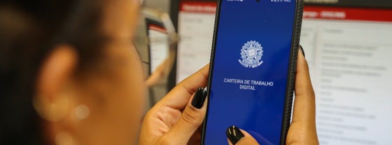 Com saldo de 9 mil vagas em abril, Minas já gerou mais de 78 mil empregos com carteira assinada em 2022