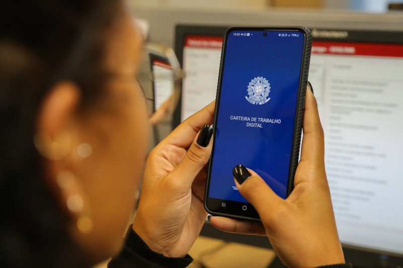 Minas Gerais tem mais de 10 mil vagas de emprego disponíveis no Sine