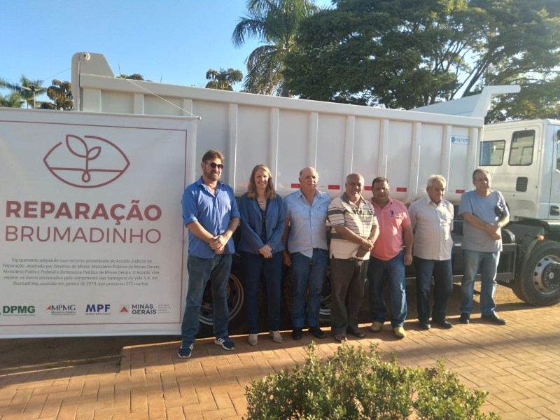 Novos municípios atingidos recebem equipamentos e maquinários previstos no Termo de Reparação de Brumadinho 