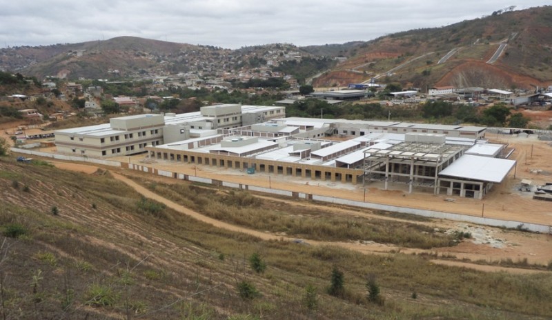 DER-MG homologa licitação para conclusão das obras do Hospital Regional de Teófilo Otoni