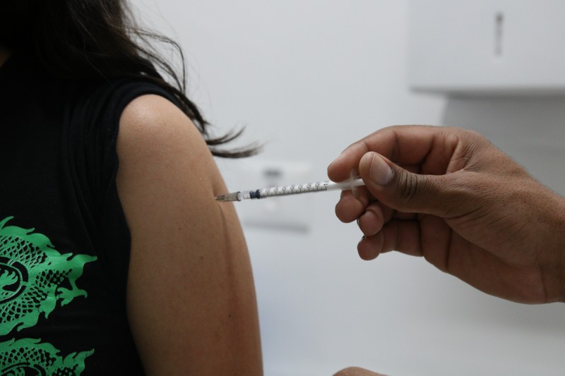 Covid-19: Brasil registra 97 mortes e 7,9 mil casos em 24 horas