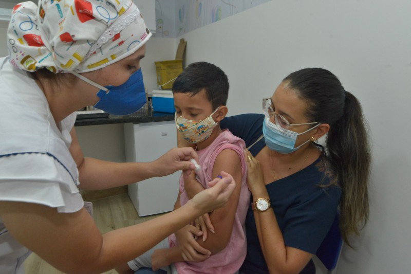Covid-19: 30 mil crianças do Triângulo Mineiro ainda não começaram o esquema vacinal