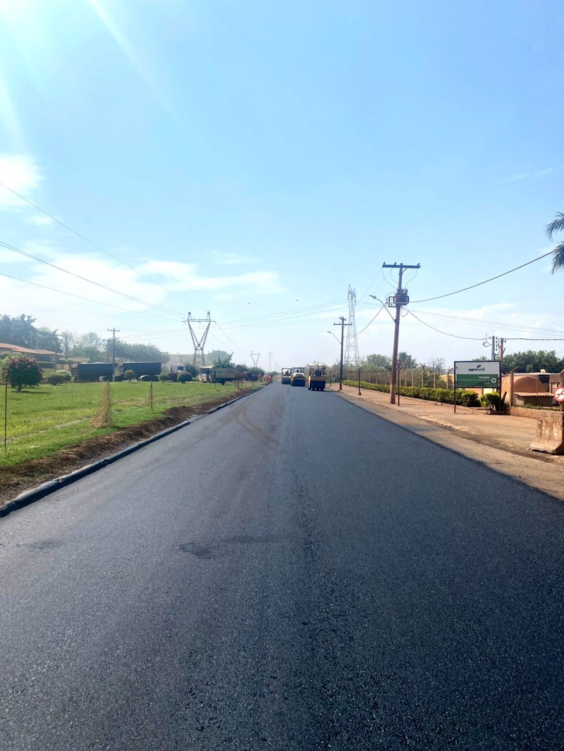 Iniciada em setembro, recuperação da avenida Filomena Cartafina, em Uberaba, já tem 10% dos serviços executados