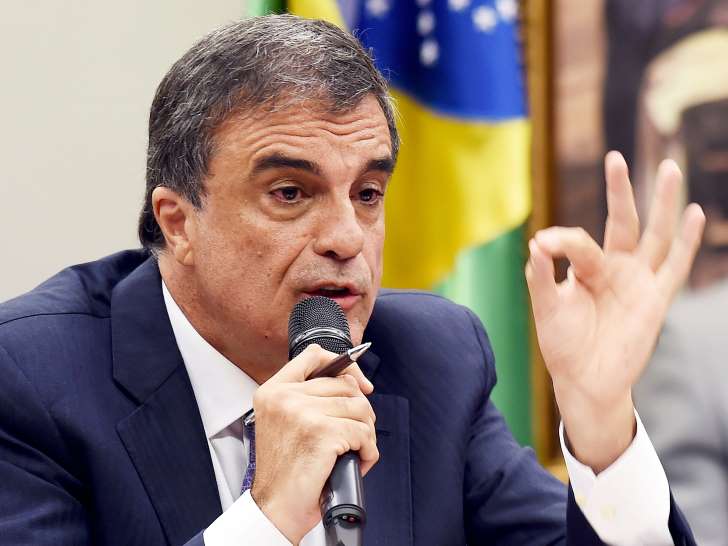 Governo recorre ao STF para anular processo de impeachment