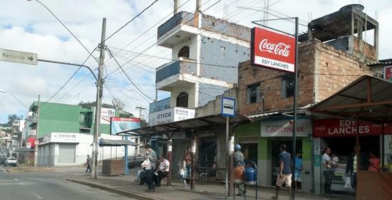 Ótica Divina Luz é assaltada em plena luz do dia