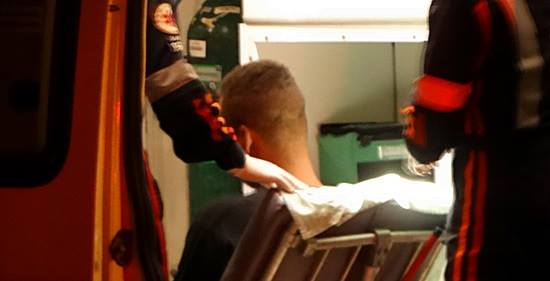 Jovem é baleado no bairro Praia