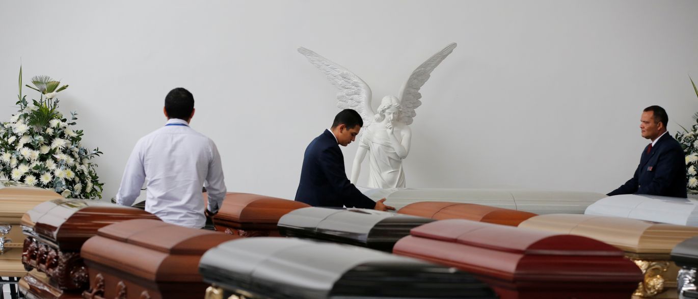 Corpos dos jogadores da Chape e jornalistas serão repatriados hoje